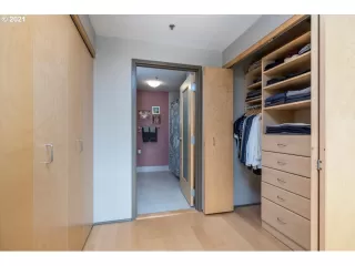 Photo #5: 21312976 Listing 