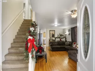 Photo #1: 21313012 Listing