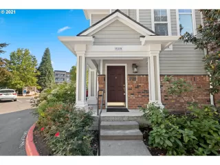 Photo #2: 21314095 Listing