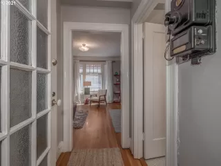 Photo #3: 21314570 Listing