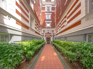 Photo #5: 21314570 Listing