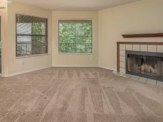 Photo #3: 21314826 Listing