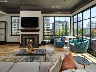 Photo #4: 21315694 Listing