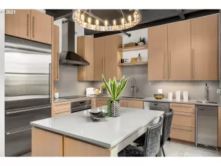 Photo #3: 21319074 Listing