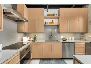 Photo #4: 21319074 Listing