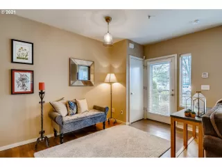 Photo #1: 21319213 Listing 