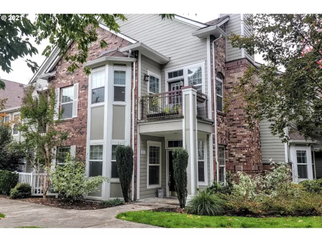 MLS: 21319274 Condo For Sale