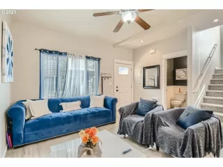 Photo #4: 21319921 Listing