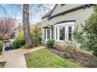 Photo #1: 21319942 Listing 