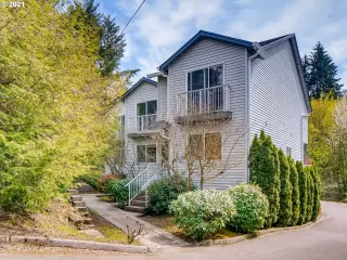 Photo #2: 21320930 Listing 