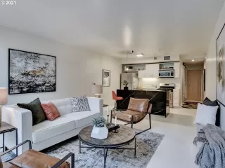 Photo #3: 21321982 Listing