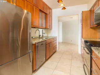Photo #6: 21322698 Listing 