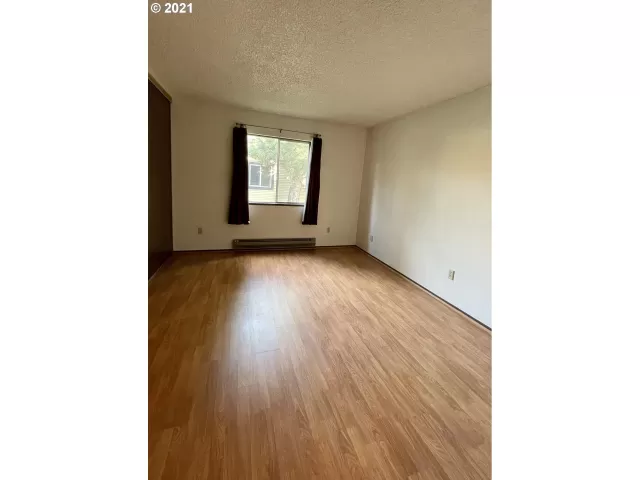 MLS: 21325336 Condo For Sale