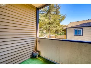 Photo #5: 21325336 Listing 