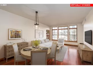 Photo #4: 21325555 Listing