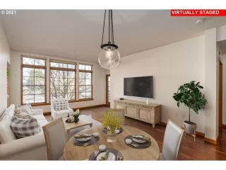 Photo #6: 21325555 Listing