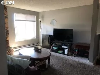 Photo #2: 21325705 Listing