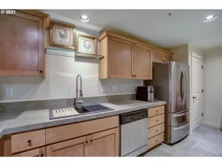 Photo #3: 21325794 Listing 