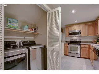 Photo #4: 21325794 Listing 