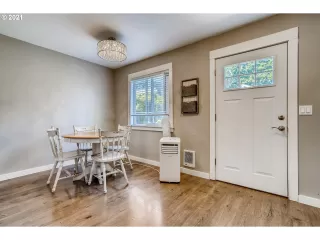 Photo #4: 21326957 Listing 