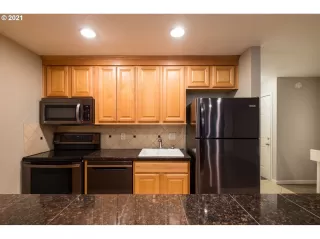 Photo #3: 21327753 Listing 