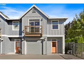 Photo #1: 21327933 Listing