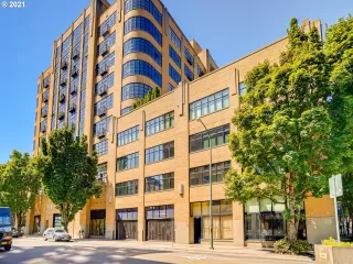 Photo #1: 21327936 Listing 