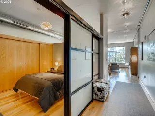 Photo #6: 21327936 Listing 