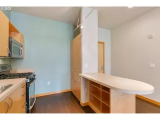 Photo #4: 21328066 Listing 