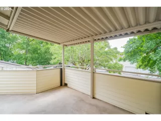 Photo #4: 21328432 Listing