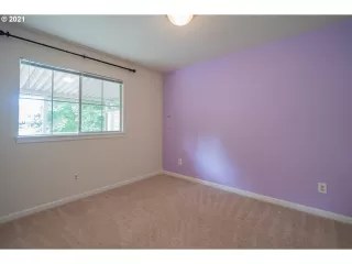 Photo #6: 21328432 Listing