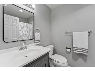 Photo #2: 21328472 Listing