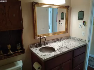 Photo #4: 21328584 Listing