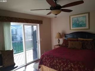 Photo #6: 21328584 Listing