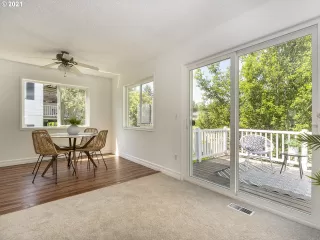 Photo #6: 21328734 Listing