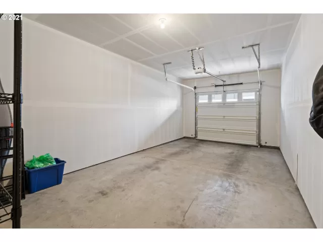 MLS: 21328977 Condo For Sale