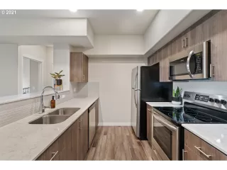 Photo #2: 21328977 Listing