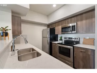 Photo #3: 21328977 Listing