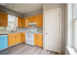 Photo #1: 21329072 Listing