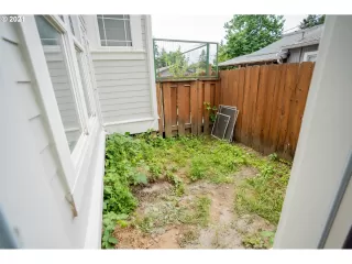 Photo #5: 21329072 Listing