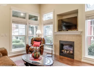 Photo #4: 21329785 Listing