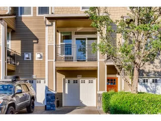 Photo #1: 21330028 Listing