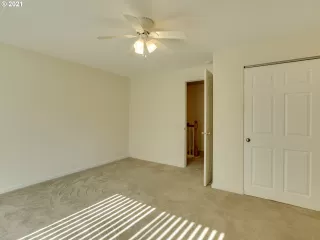 Photo #6: 21333302 Listing