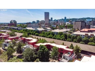 Photo #1: 21334206 Listing 