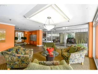 Photo #2: 21334601 Listing 