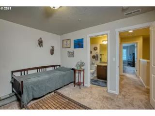 Photo #3: 21335030 Listing 