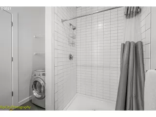 Photo #1: 21337723 Listing