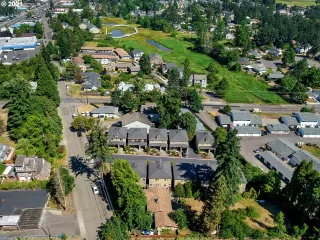 Photo #2: 21339321 Listing 