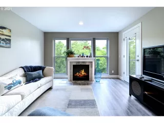 Photo #6: 21339597 Listing 