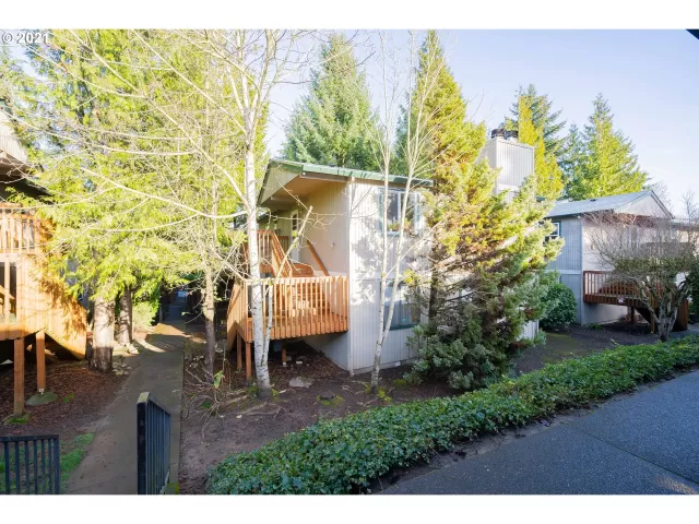 MLS: 21340183 Condo For Sale